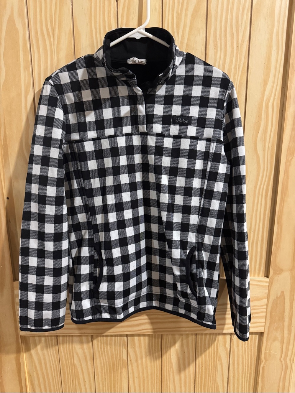 PULSE FLEECE BLACK AND WHITE PATTERNED QUATER BUTTON SWEATSHIRT